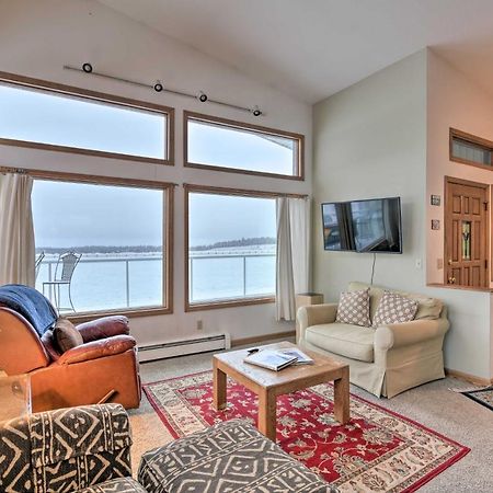 Spacious Family Home With Deck And Million-Dollar View Anchorage Exterior foto