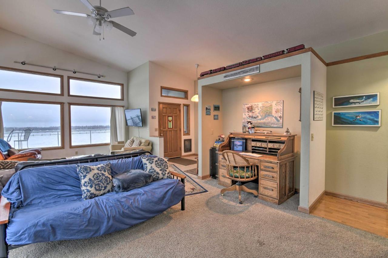 Spacious Family Home With Deck And Million-Dollar View Anchorage Exterior foto
